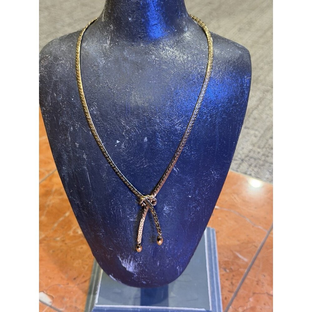SARAH COVENTRY LARIAT STYLE FLAT CURB GOLD CHAIN LOVERS KNOT PENDANT NECKLACE EU - Picture 7 of 8